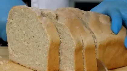 Prima pâine cu făină din greieri, disponibilă în România: ce gust are și care sunt beneficiile