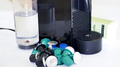 S-a inventat testul COVID-19 la domiciliu, folosind capsule ale aparatului de cafea. Cum funcționează