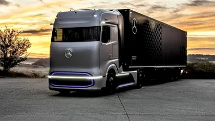 Acești giganți auto cred că viitorul nu e doar al motoarelor electrice: cu ce vor să înlocuiască benzina și motorina