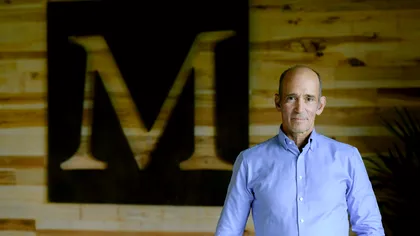 Povestea medicului care s-a îmbogățit din informații false despre pandemie: cum a reușit să păcălească Facebook