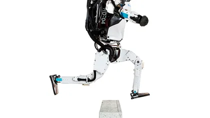 Robotul care îți taie respirația e mai bun decât tine la sport: cum a învățat parkour