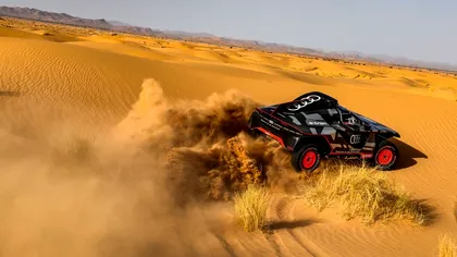 Audi și-a testat hibridul RS Q E-Tron în deșerturile din Maroc. De ce a ales să meargă tocmai acolo