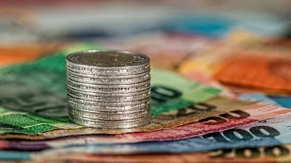 Ce se întâmplă cu prețurile la gaz și curent: viitorul financiar al românilor, mai incert ca niciodată