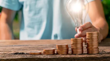 Soluția pentru facturi mai mici la energie electrică există pentru toți românii: cum se poate reduce cu 15%