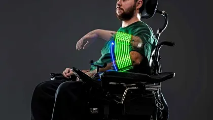 Un implant neural ar putea oferi din nou pacienților cu leziuni ale coloanei vertebrale controlul asupra propriilor membre