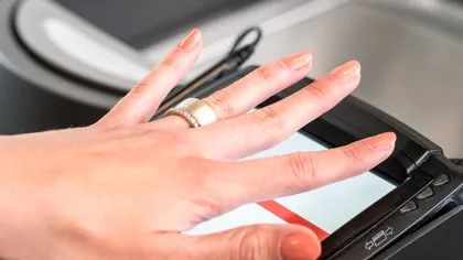 De acum, poți plăti la magazin cu inelul de pe mână. Când vom putea și noi face asta