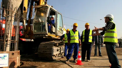 Locuri de muncă sunt, români care să muncească ne mai trebuie: cifrele ANOFM care îți arată realitatea cruntă de la noi