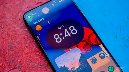 Android 12 se lansează acum pe telefoanele Pixel: ce pregătește Google în continuare
