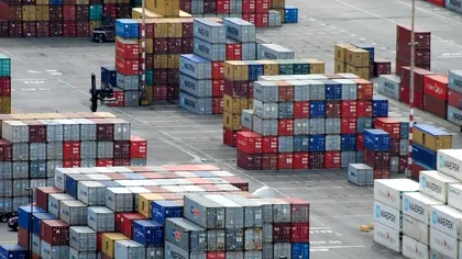 Ce este criza containerelor: noua problemă care s-ar putea să ne lase fără cadouri de Crăciun