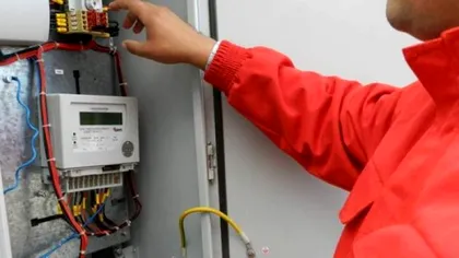 A venit momentul ca și furnizorii de energie să fie ”loviți”, nu doar românii: cum vor fi supra-impozitați