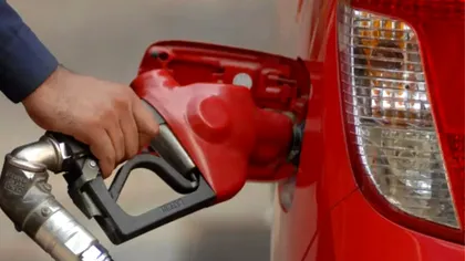 Se întâmplă la pompă cu prețul pentru benzină și motorină: ne afectează pe toți și totul pleacă de la petrol