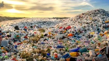 Tone de deșeuri: noua modalitate în care pandemia ne va afecta viețile, de acum încolo