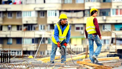 Criza forței de muncă se adâncește: firmele n-au mari speranțe nici pentru 2022