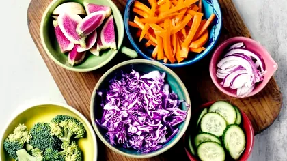 Ce ar trebui să știi cu adevărat despre alimentele cu „calorii negative”, potrivit experților