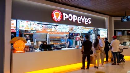 Se fac angajări masive: cât câștigi la concurentul McDonald`s, KFC și Burger King