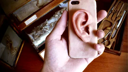 Spune-mi la ce ureche îți ții telefonul, ca să-ți spun cine ești: explicația fascinantă a experților