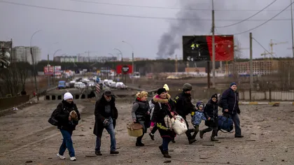 Locuitorii din Sumî, puși să respire prin bandaje de tifon după o scurgere de amoniac