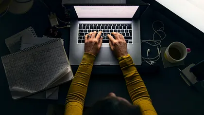 Dacă vrei să te angajezi, acum e momentul: sute de mii de oferte de muncă, unde îți depui CV-ul