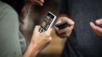 Oamenii lasă smartphone-urile, pentru telefoanele clasice: cum revine moda Nokia 3310