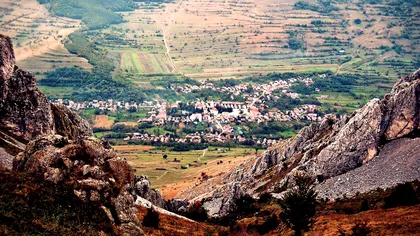 Localitatea din România care arată ca în Elveția. Străinii se îngrămădesc să o viziteze, iar tu sigur nu ai auzit de ea