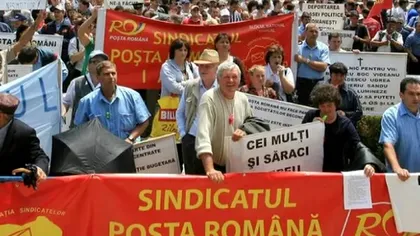 Proteste în Piața Victoriei. Profesorii și postașii ies în stradă