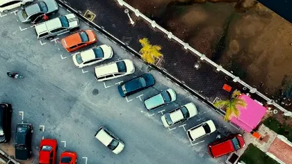 Decizie privind locurile de parcare în Capitală. Bucureștenii trebuie să lipească un cod QR pe parbriz