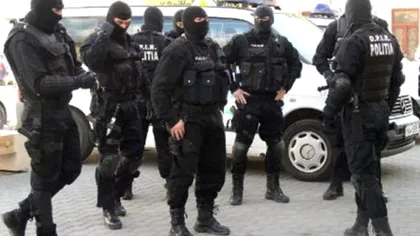 Percheziții în București, după ce un seif cu 300.000 de euro a fost furat dintr-o casă din Sectorul 1