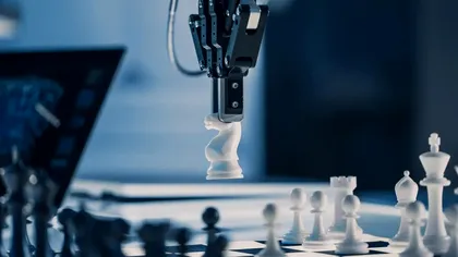 Când tehnologia o ia razna: un robot a fracturat degetul unui băiat, la un meci de șah