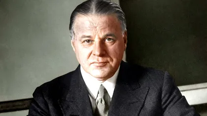 Magnatul român supranumit „Regele de fier”: după ce i-a umplut pe toți de daruri a fost îmbrăcat în zeghe, urcat într-o dubă şi trimis la Doftana. Viața tumultuoasă a celui care a fost Max Auschnitt