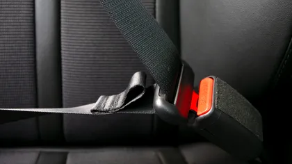 Codul Rutier 2022 - scapi de centura de siguranță obligatorie în aceste situații: cum eviți amenda în trafic