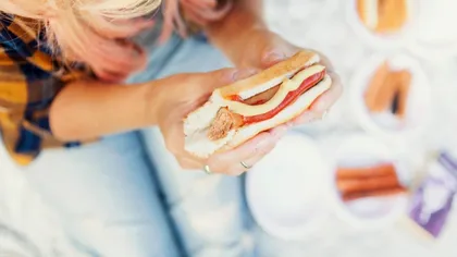 Alimentele ultraprocesate sunt peste tot: riscurile pentru sănătate sunt mai mari decât ne-am dat seama