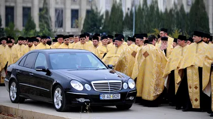 „Să faci ce zice popa, nu ce face popa”. De unde vine expresia și ce semnifică ea, de fapt