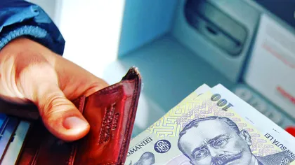 Intră banii direct pe card pentru acești români, în octombrie: noua rată de 250 de lei din voucherele sociale, confirmată
