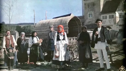 Obiceiuri și tradiții la români în zi de sărbătoare: nu aveai voie să întreții relații intime, dar aveai voie să îți bați nevasta