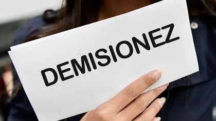 Demisie, doar cu voia patronului: legea nouă care schimbă radical piața muncii de la noi