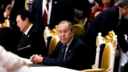 „Plecați din Ucraina și puneți capăt acestui război barbar”. Cine l-a confruntat pe Serghei Lavrov și reacția ministrului rus