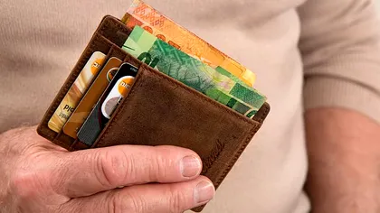 Se schimbă banii, decizia băncii centrale din această țară din Europa: cum s-a ajuns la soluția radicală