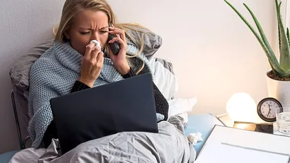 Ce se întâmplă când îți iei concediu medical, dacă lucrezi de acasă: explicația experților