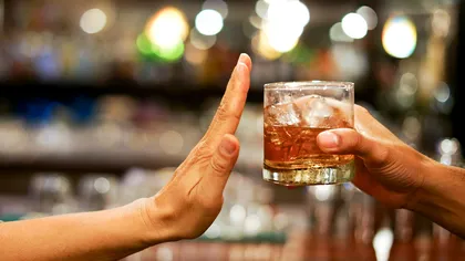 Ce se întâmplă atunci când renunți la alcool: schimbările care se văd după 18 zile