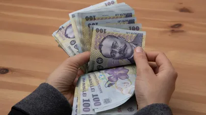 Cum își înmulțesc românii banii, în plină criză: au curaj să facă asta, bravo lor