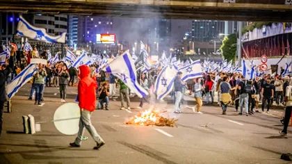 Netanyahu, prima reacție după suspendarea reformei judiciare. Ce mesaj are pentru protestatari