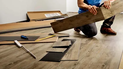 „Am ridicat covorul din casa nou cumpărată și am găsit asta”. Descoperirea înfricoșătoare care a făcut înconjurul internetului