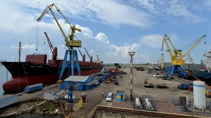 Primele imagini după explozia de la șantierul naval Midia. Trei persoane, rănite. Foto