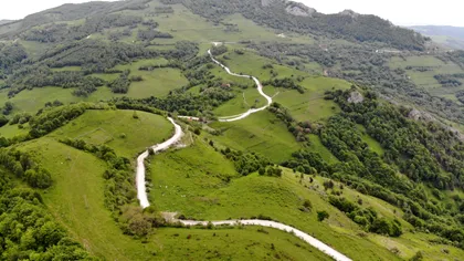 Transalpina de Apuseni - drumul fascinant din România care te face să uiți de Transfăgărășan: când se deschide circulației
