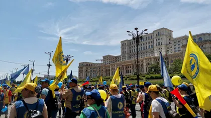 Mii de angajați din Sănătate au protestat azi în București. „Solidaritate pentru Sănătate”. Mesajul cadrelor medicale pentru politicieni VIDEO