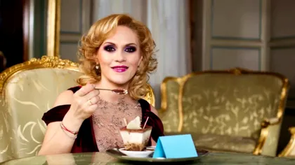 Detalii mai puțin cunoscute despre Gabriela Firea. A făcut parașutism și a fost profesor suplinitor. Ce regret are din tinerețe