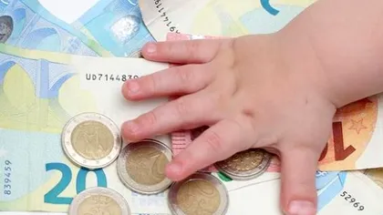 Peste 120.000 de euro pentru angajații care promit să aibă copii. Compania care își plătește angajații pentru a-și întemeia familii, în China