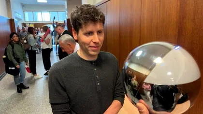 Șeful ChatGPT și-a lansat criptomonedă. Cine vrea să cumpere Worldcoin trebuie să fie scanat biometric