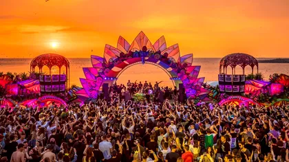 Neversea 2023: ce trebuie să știi despre cel mai mare festival de la malul mării - acces, sistem de plată, check-in, top-up, refund, program artiști