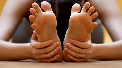 Motivul pentru care avem doar 10 degete la picioare